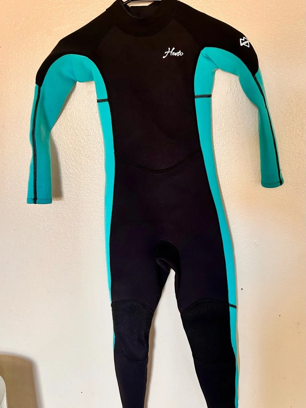 Hevto Kids Wetsuit 3/2mm Neoprene Back Zip for Boys Girls size 7 nwot